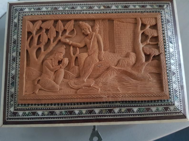 Superb Antique 19th C Anglo Indian Inlaid Mosaic Carved Wood Jewelry Sadeli Box photo Home Decor