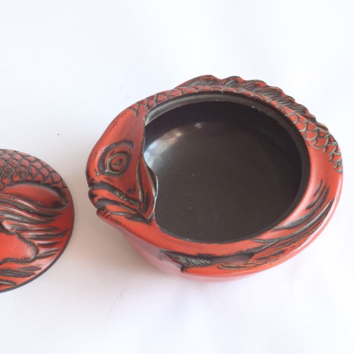 Takaoka Shikki Lacquerware Seabream Bonbonniere Box, Japan 1920s photo 180.96