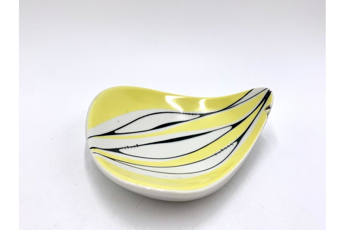 Pikasiak "Leaf" Ashtray, Designed By D. Duszniak, Poland, 1960 photo furniture