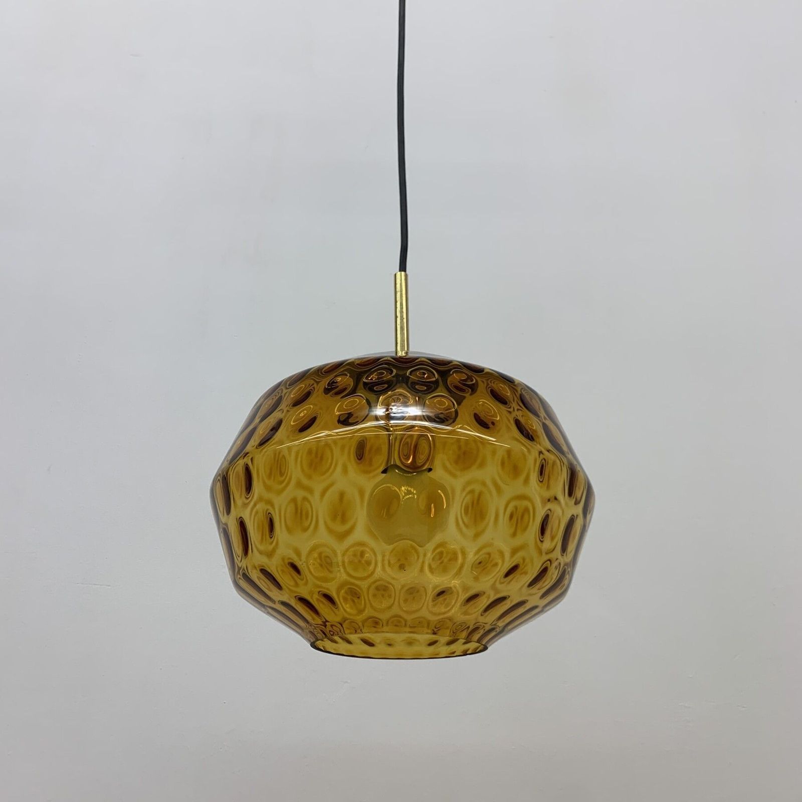 photo furniture Limburg Glashutte Glazen Hanglamp, Mid Century Design, Duitsland, Ca. Jaren 1970