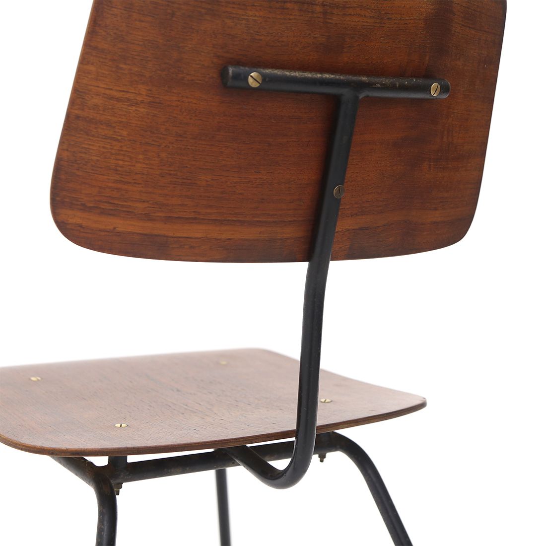 photo furniture 4 Chairs In Curved Plywood And Metal, 1950s