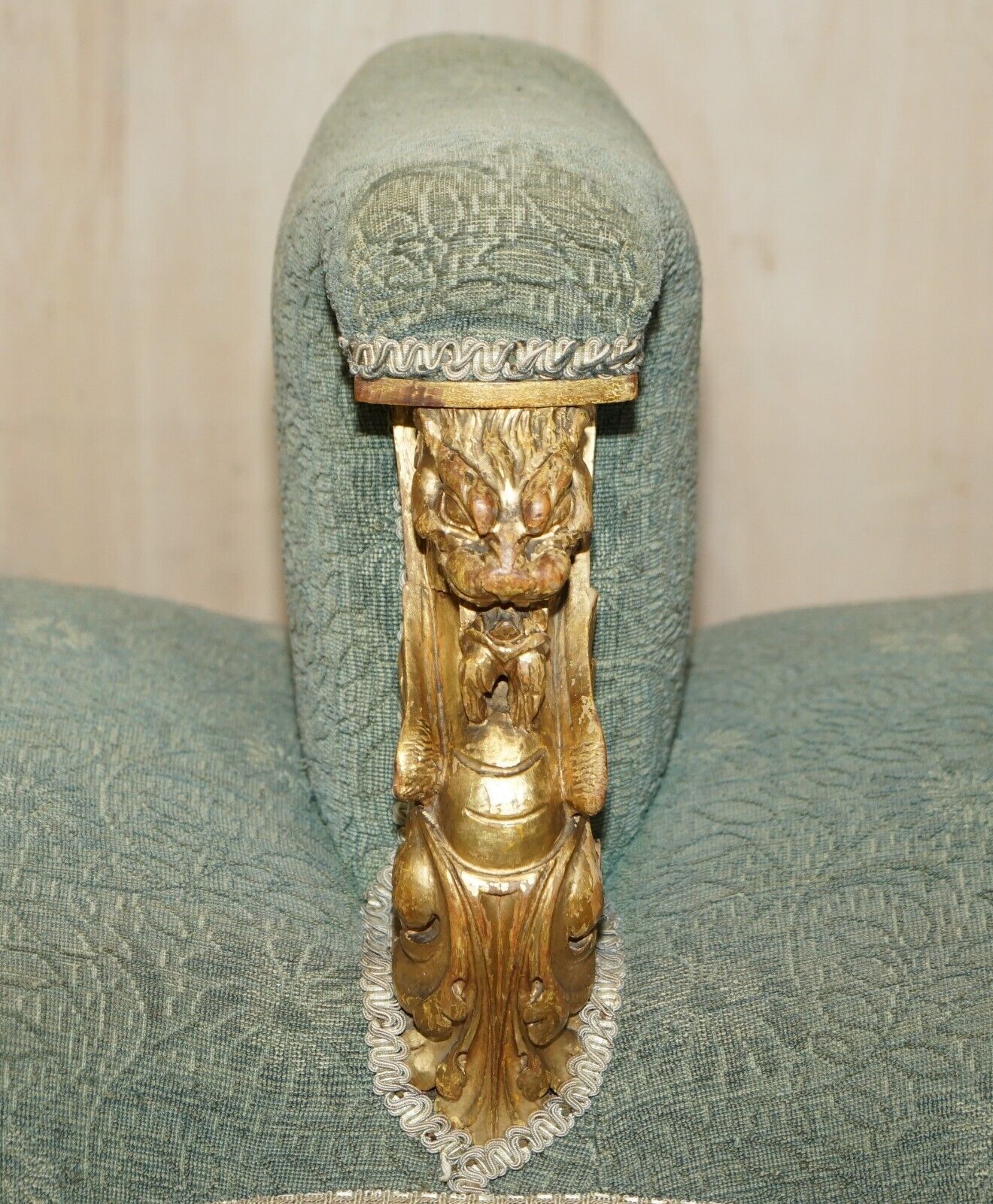 Important 18th Century Circa 1740 Hand Carved Italian Giltwood Tete A Tete Sofa photo for sale