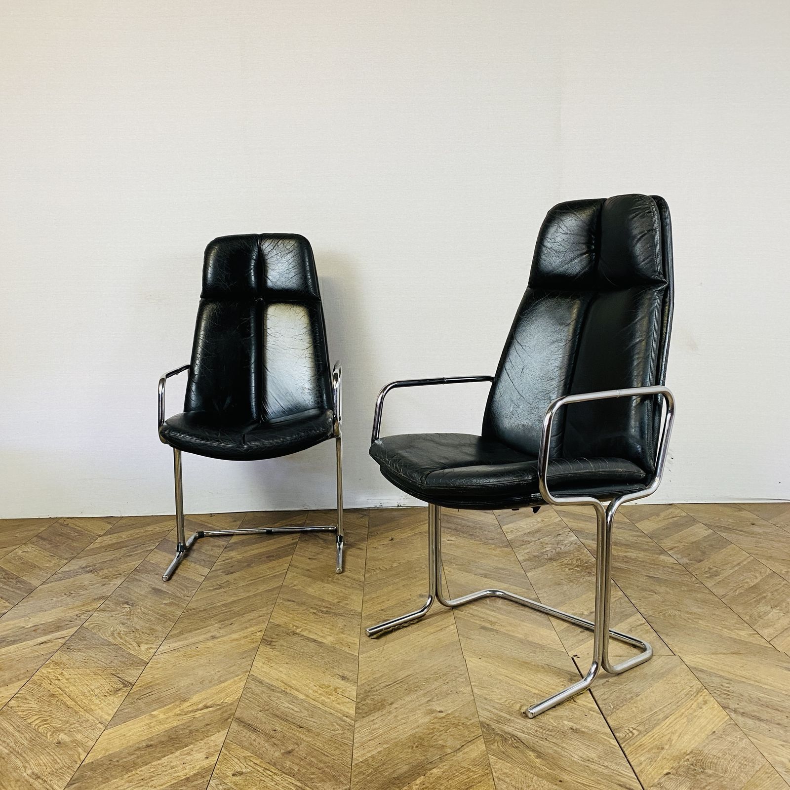 photo vinterior Vintage Eleganza Armchairs By Tim Bates For Pieff, Set Of 4, 1970s