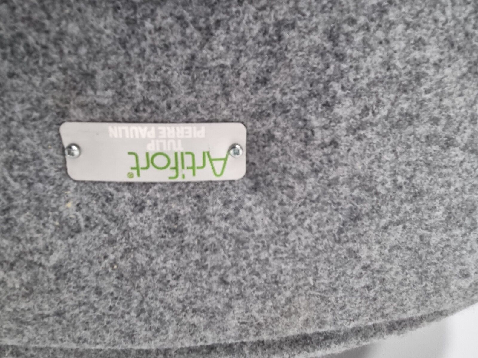 photo for sale Stunning Set Of 4 Artifort Tulip Chairs In Luxury Grey Wool