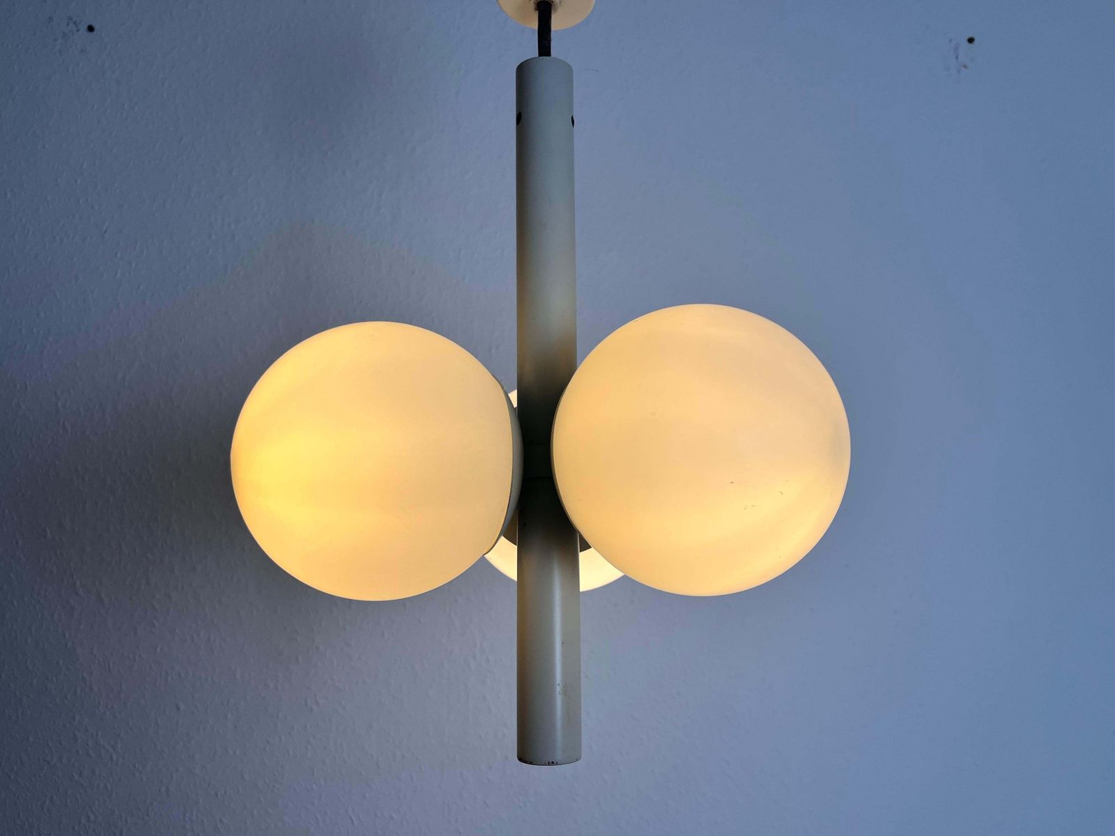 Mid Century Modern Golden White 3 Arm Space Age Chandelier, 1960s, Germany photo vinterior
