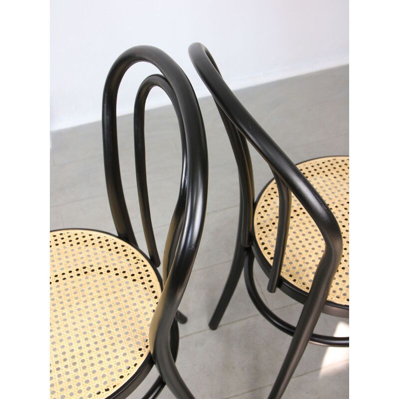 Pair Of Vintage No 18 Dining Chairs By Michael Thonet photo for sale