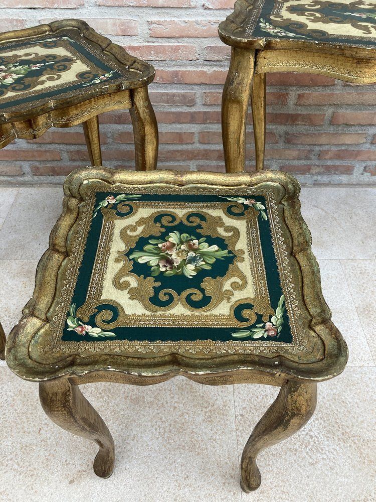 2096.0 Italian Florentine Neoclassical Nesting Tables In Giltwood, 1960s, Set Of 3 photo