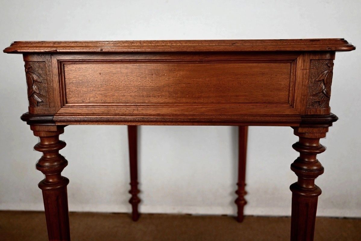photo vintage Small Mahogany Desk, Louis XVI Style – 1900