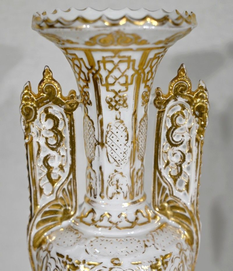 Pair Of Paris Porcelain Vases   Late 19th Century photo 623.15