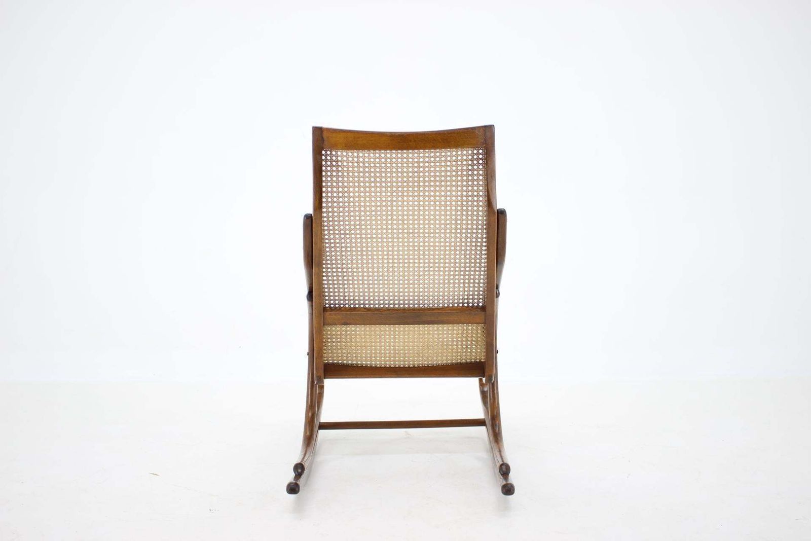 1960s Antonin Suman Bentwood Rocking Chair, Czechoslovakia photo vinterior
