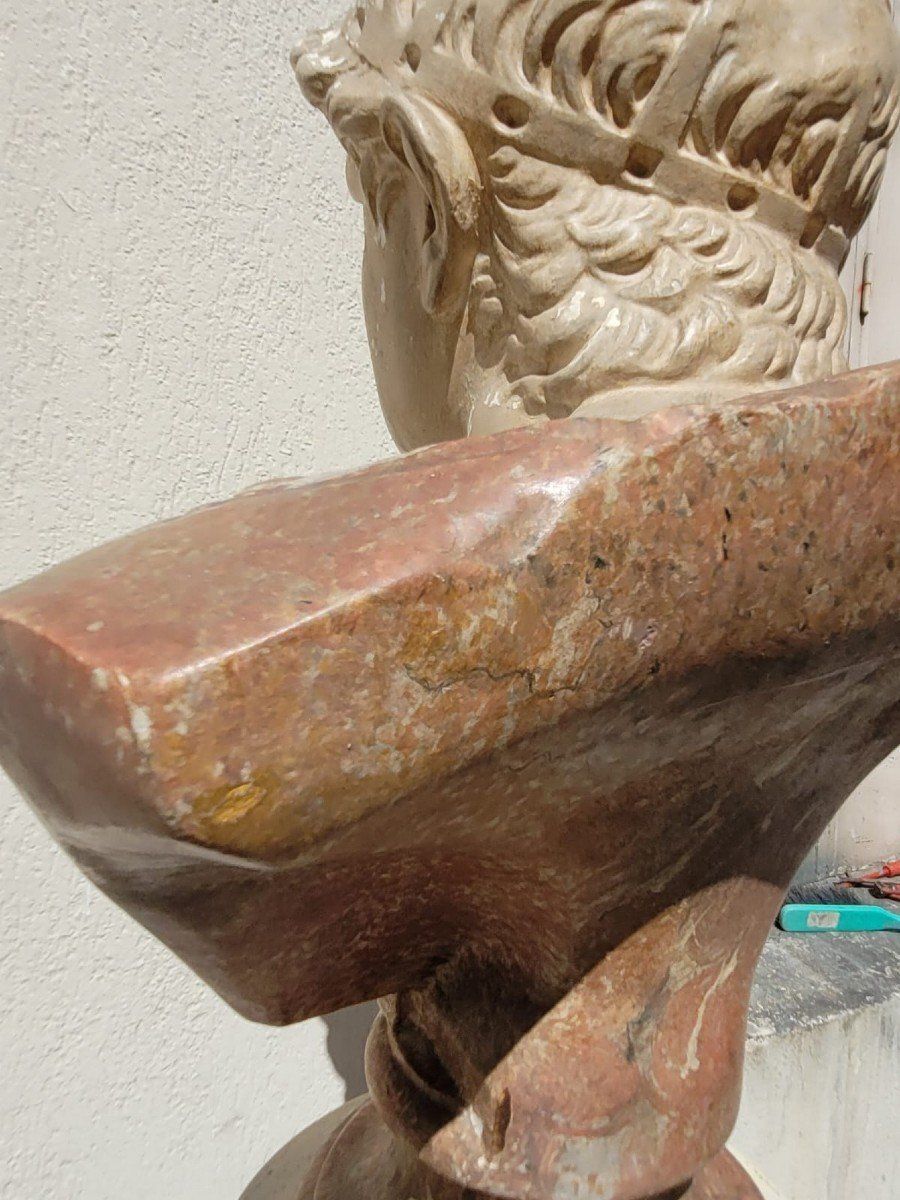 Bust Of Roman Emperor (Otho?) On Column, Patinated Stucco, 20th Century photo 1980.0