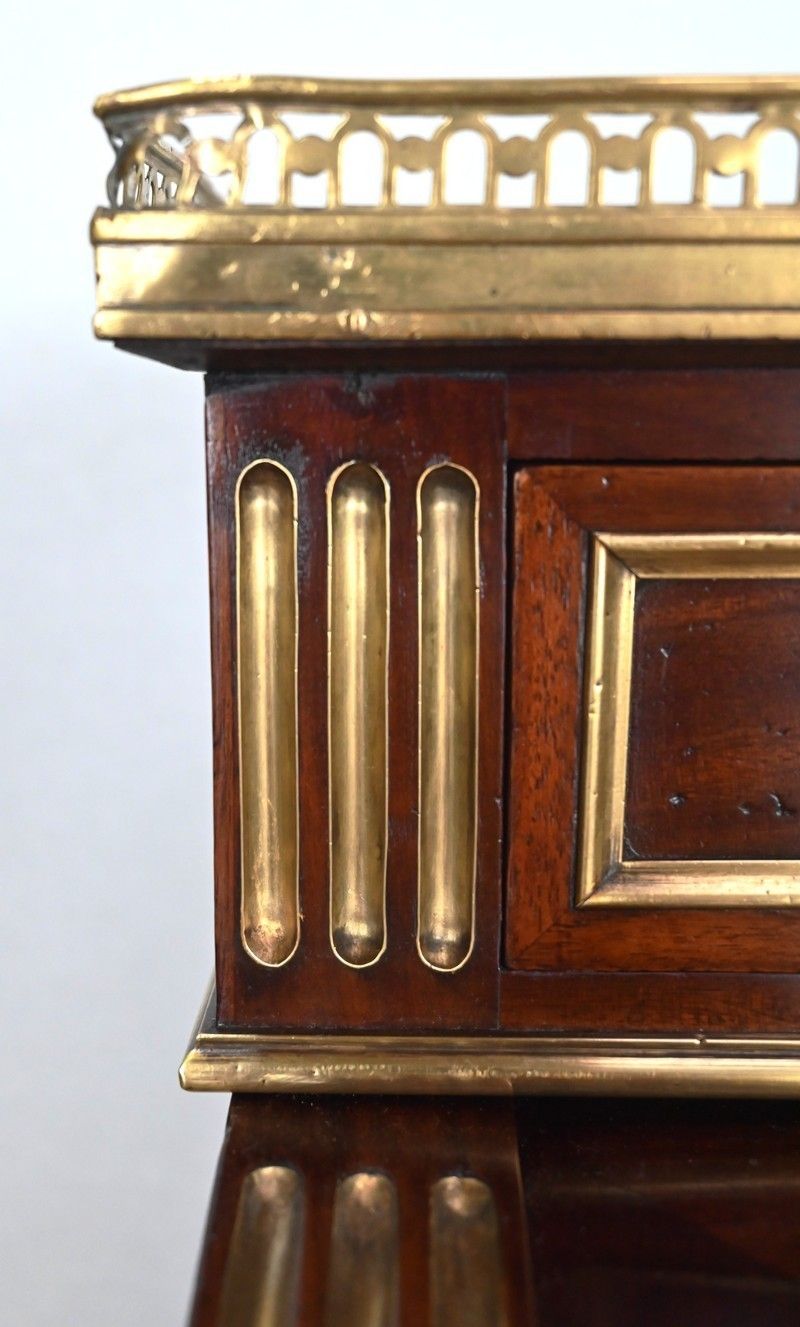 photo furniture Important Cylinder Desk In Mahogany, Louis XVI Style, Napoleon III Period   2nd Half Of The 19th Century