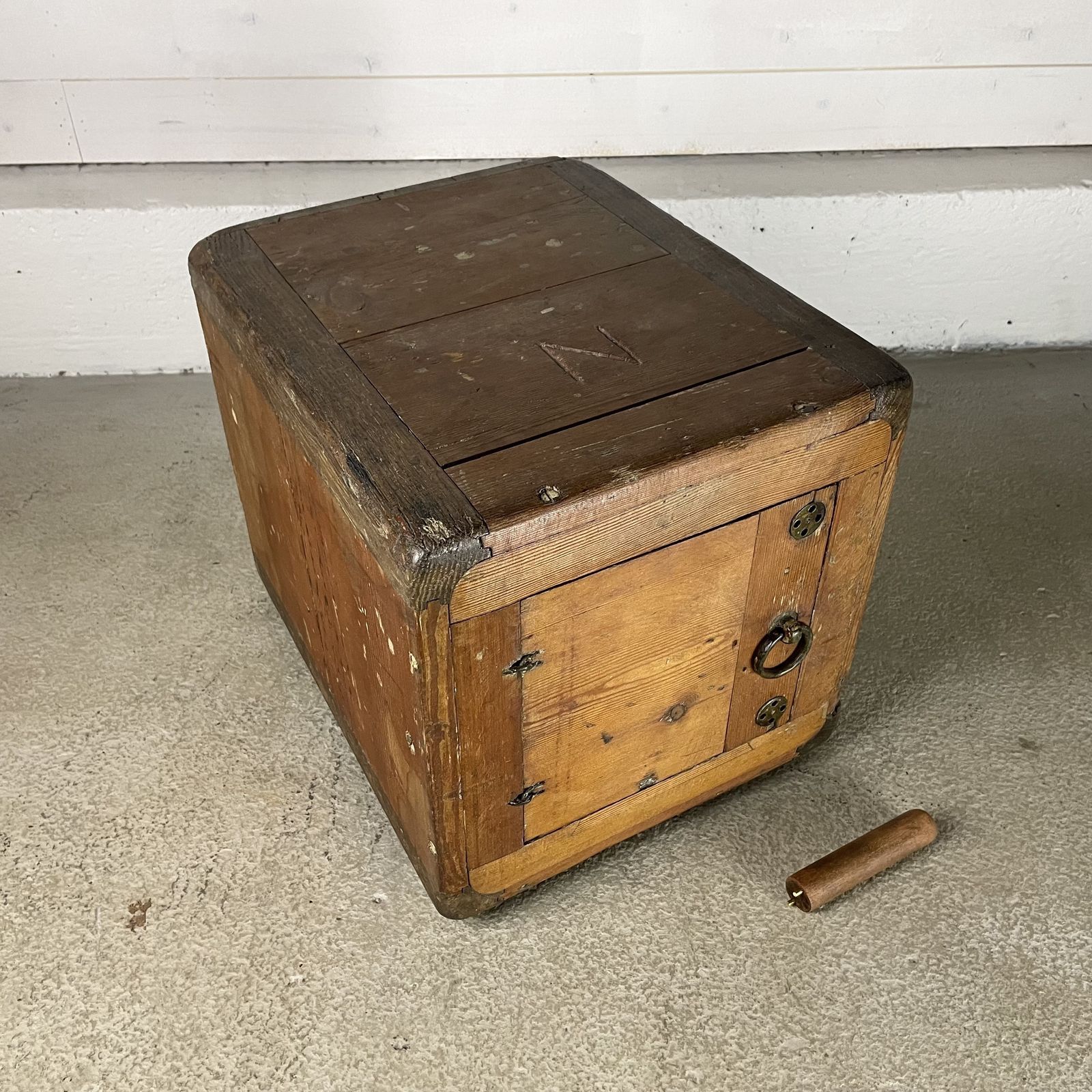 Victorian Wooden Safe Box With Screw Close Door photo furniture