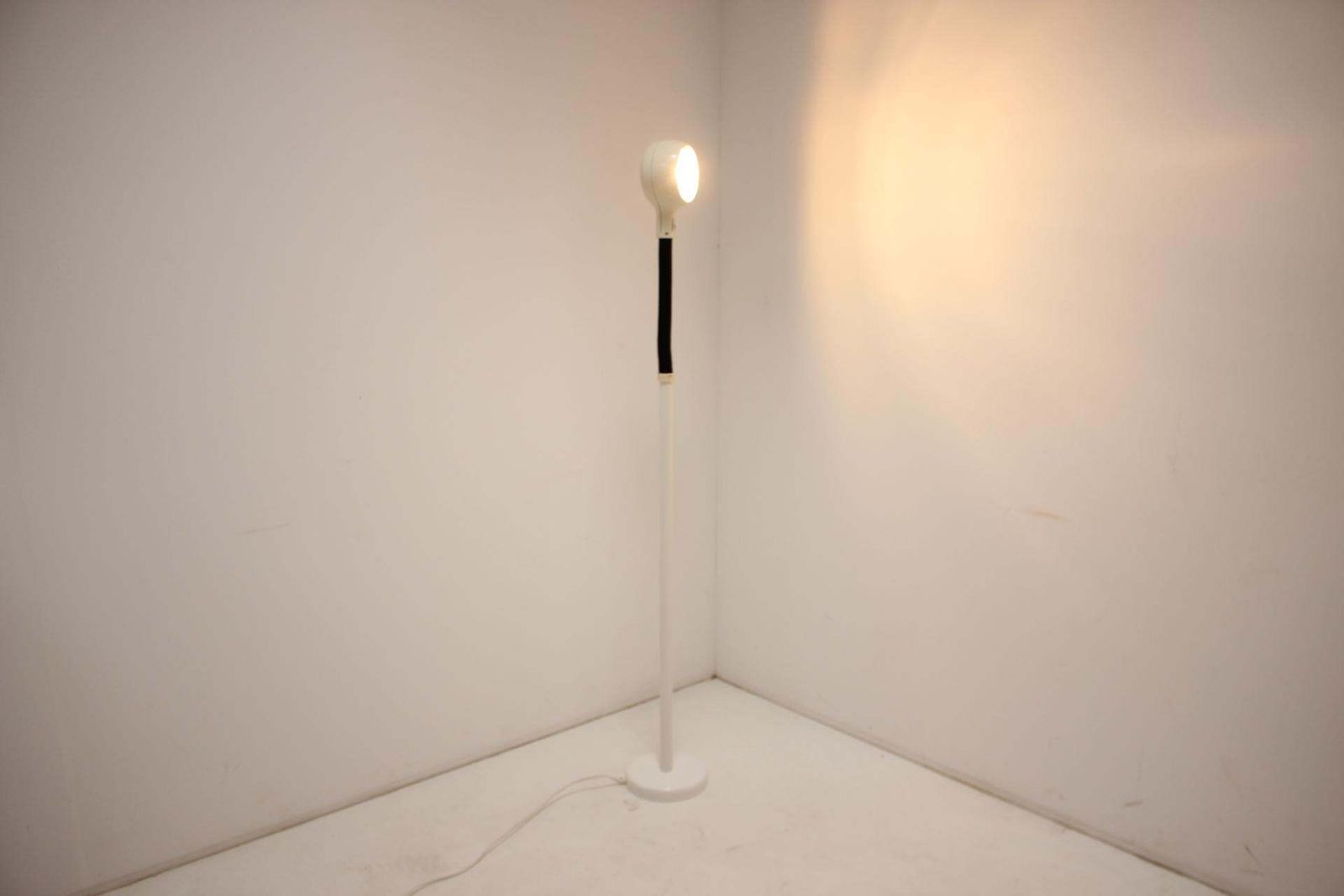 556.0 1960's, Space Age Floor Lamp, 1960s photo