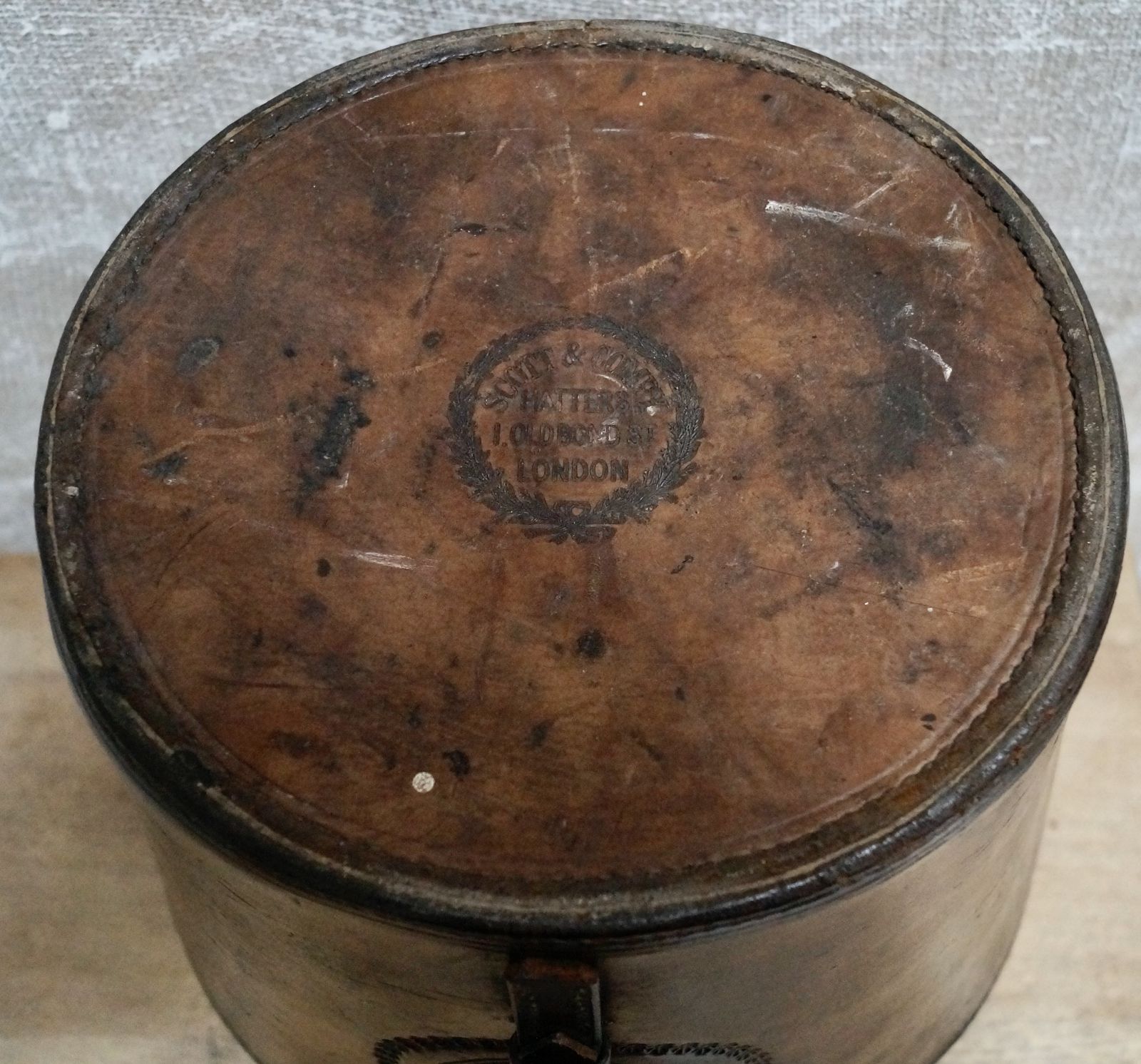 Victorian Scott & Co Gentleman’s Triple Leather Hat Bucket photo 975.0