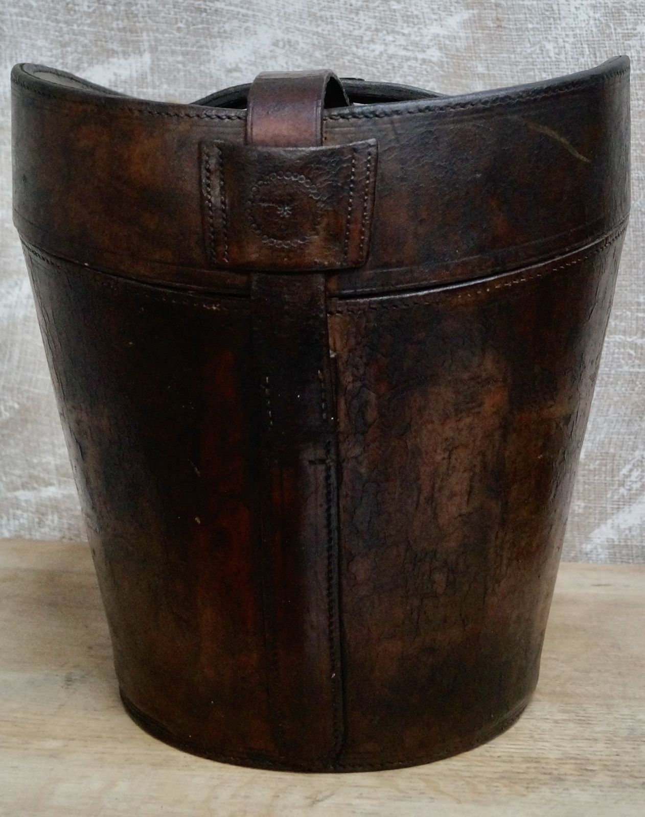 Victorian Scott & Co Gentleman’s Triple Leather Hat Bucket photo vinterior