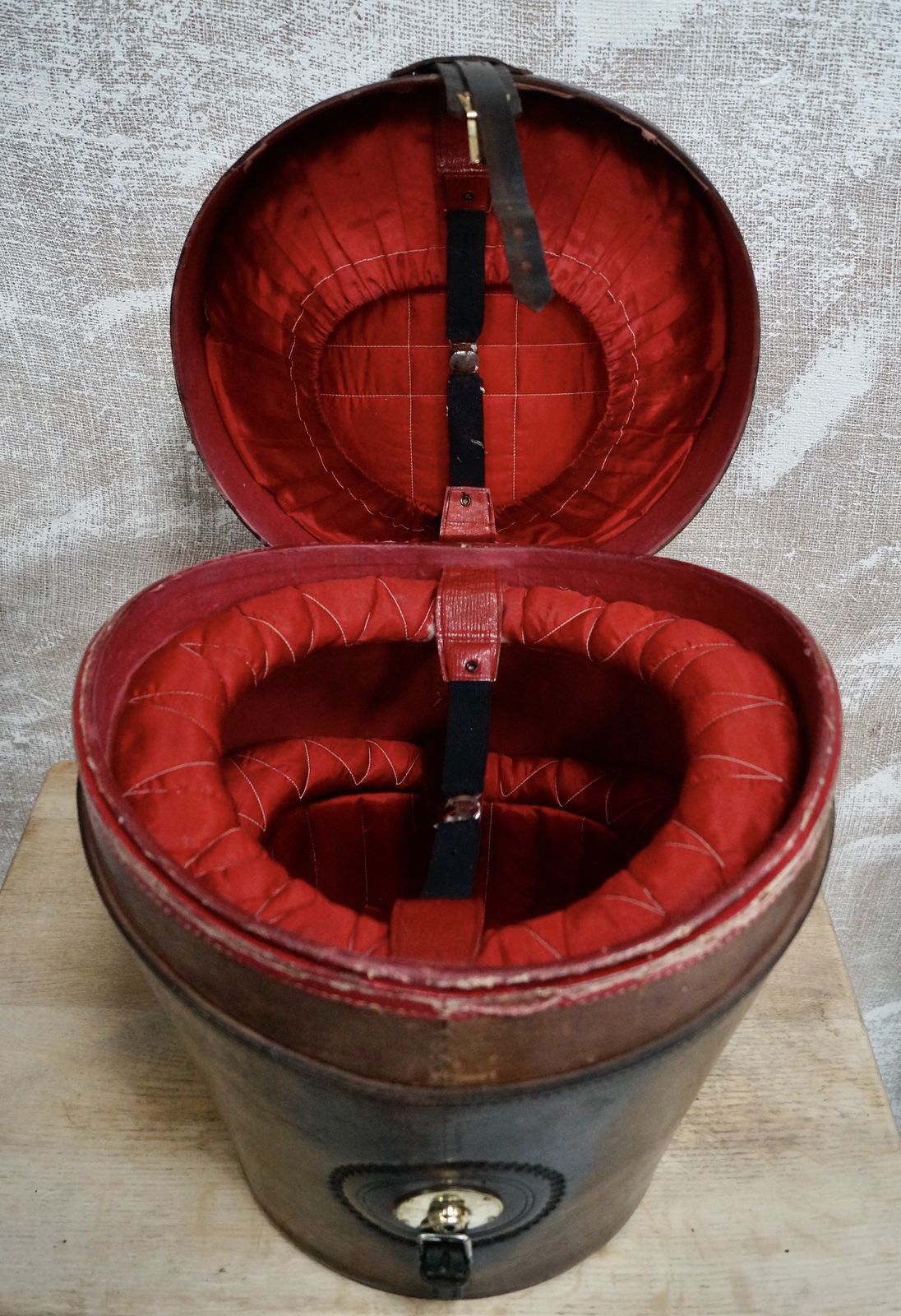photo for sale Victorian Scott & Co Gentleman’s Triple Leather Hat Bucket