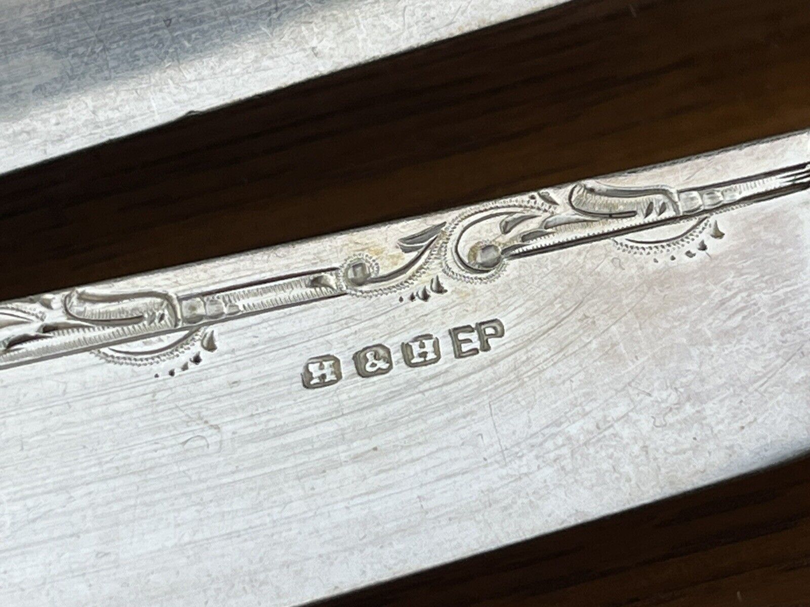 Fish Servers In Original Oak Case photo vinterior