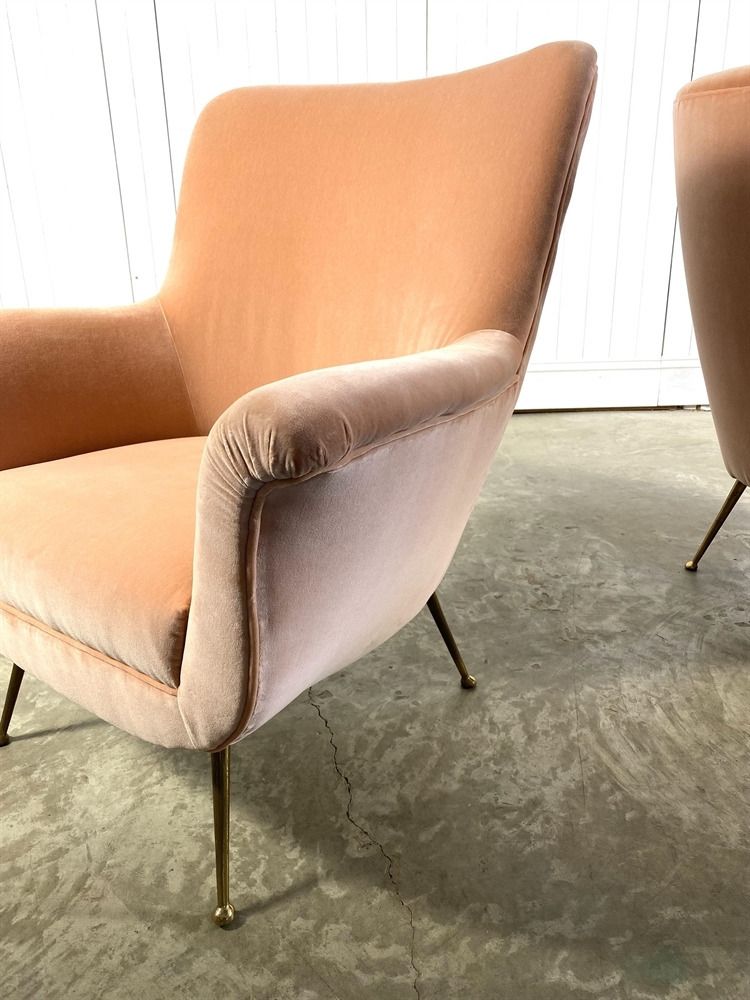 An Italian Velvet Armchair photo vintage