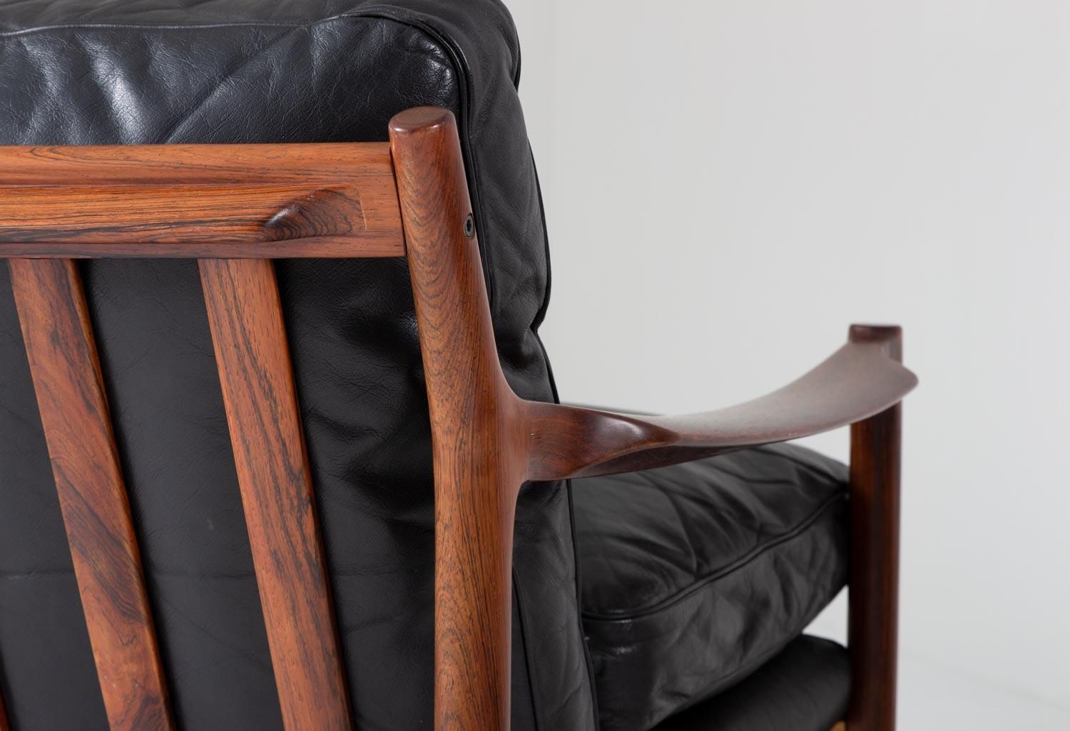 Midcentury Scandinavian Sofa In Leather And Rosewood By Torbjørn Afdal photo buy