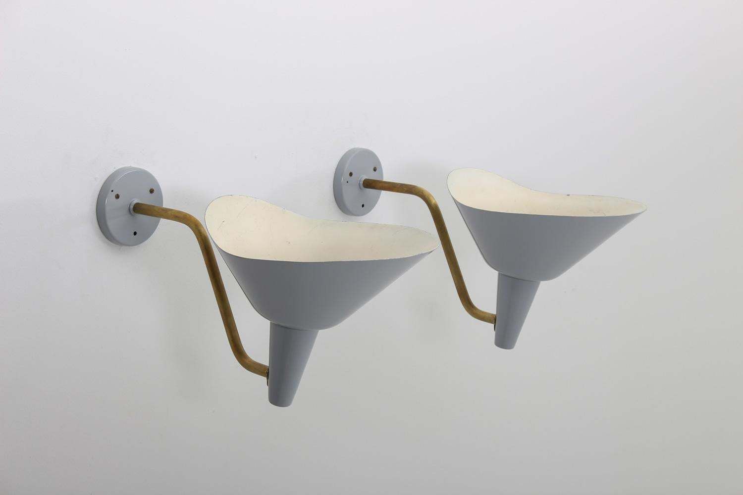 Swedish Wall Lamp In Brass And Metal By Hans Bergström For Ateljé Lyktan photo vinterior