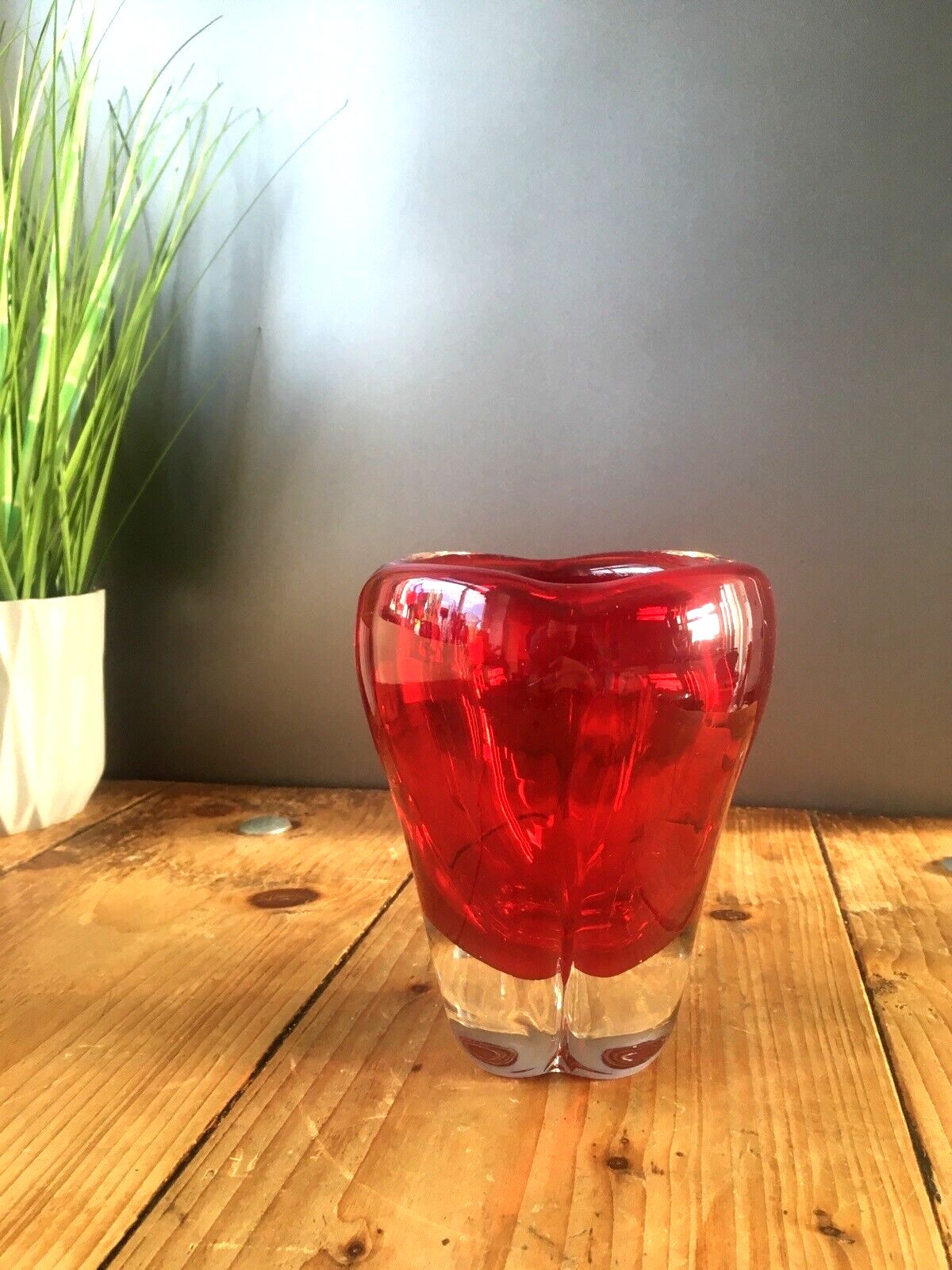 Home Decor Red Whitefriars 9410 Art Glass Molar Lobed Bowl Vase Tooth Dentist Paperweight photo