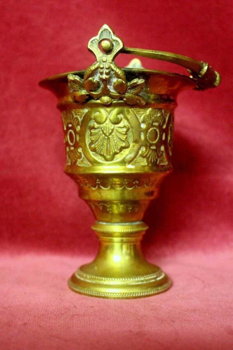 Antique French Embossed Bronze Doré Vase Centerpiece Paris 19th Century photo furniture