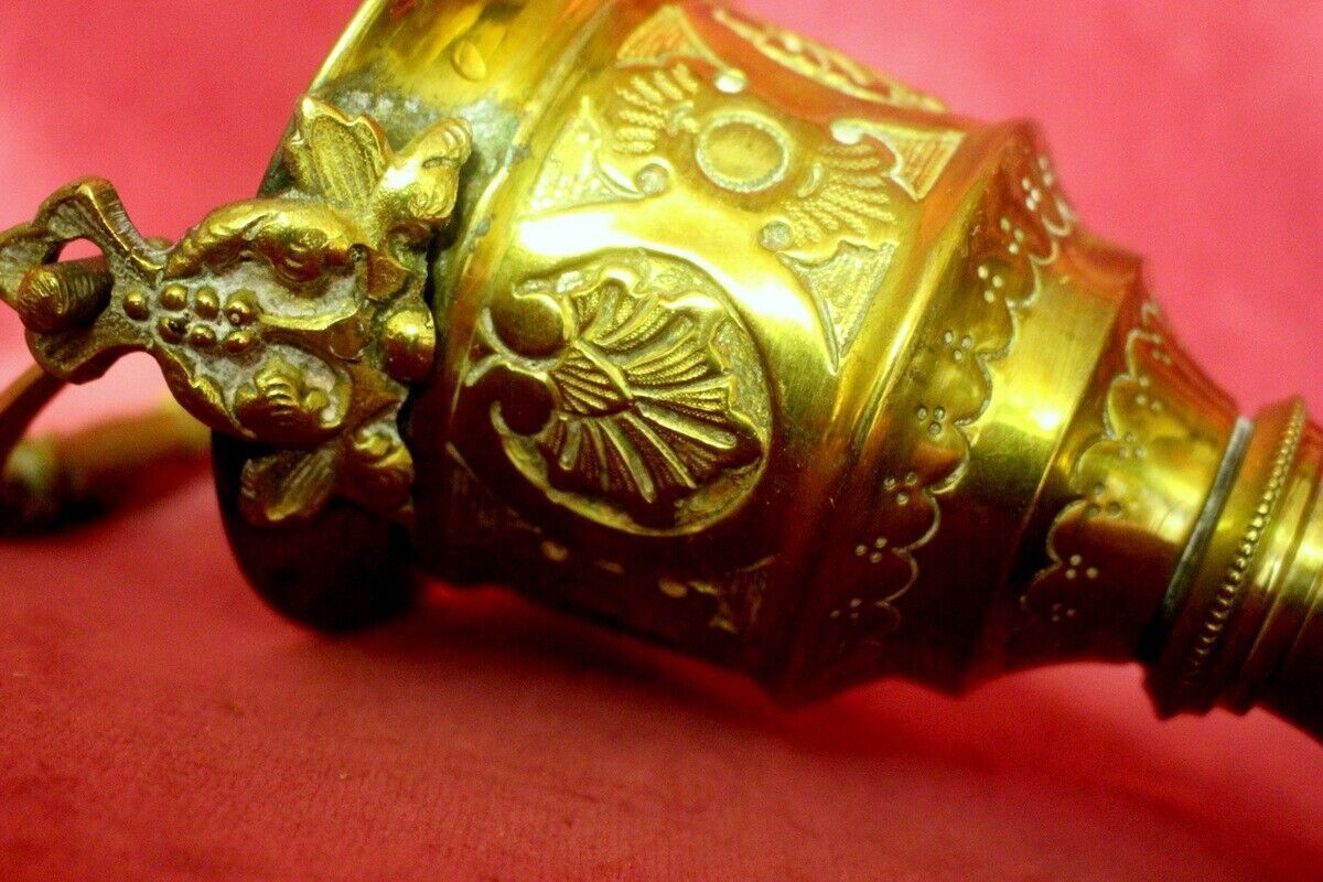 Antique French Embossed Bronze Doré Vase Centerpiece Paris 19th Century photo 98.9