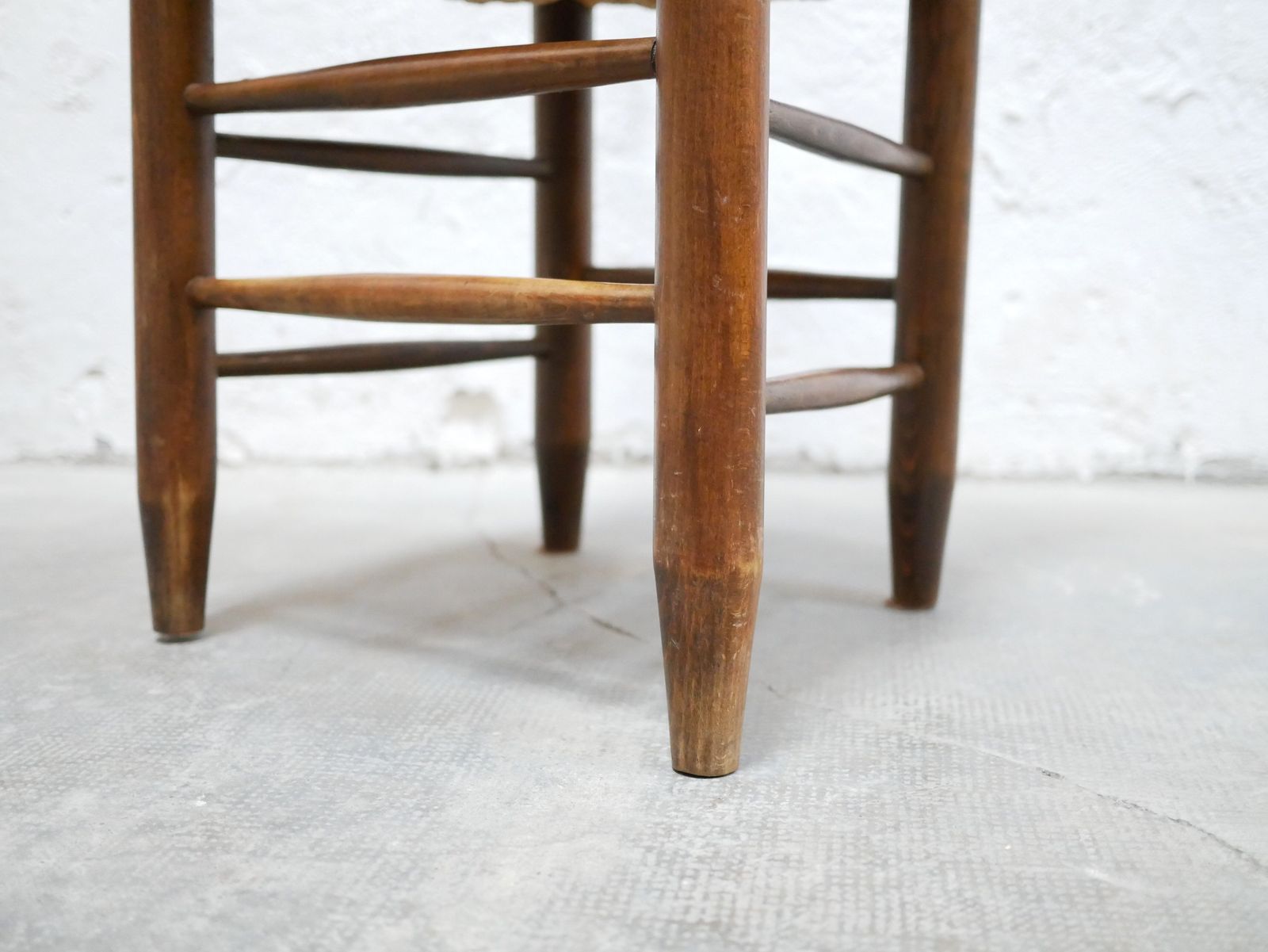 photo for sale Antique Mulched Wooden Country Chair