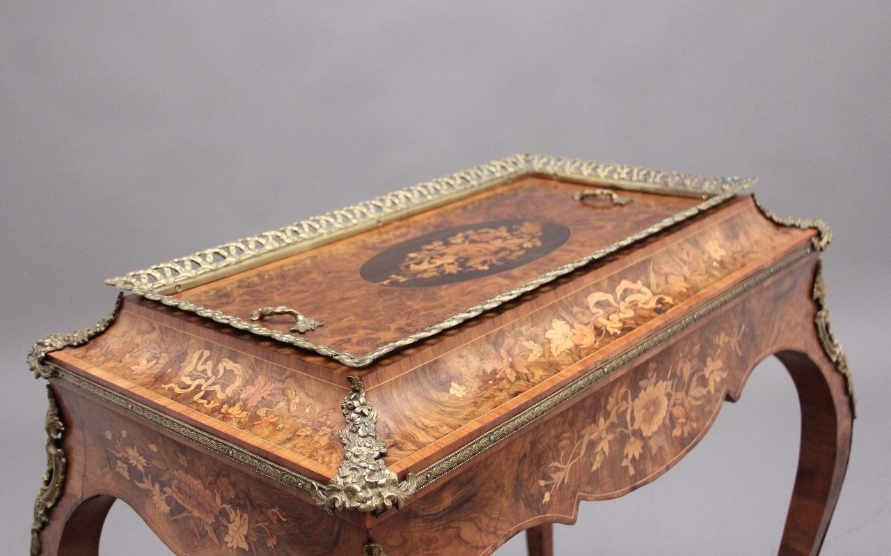 19th Century Burr Walnut And Marquetry Jardiniere photo Furniture
