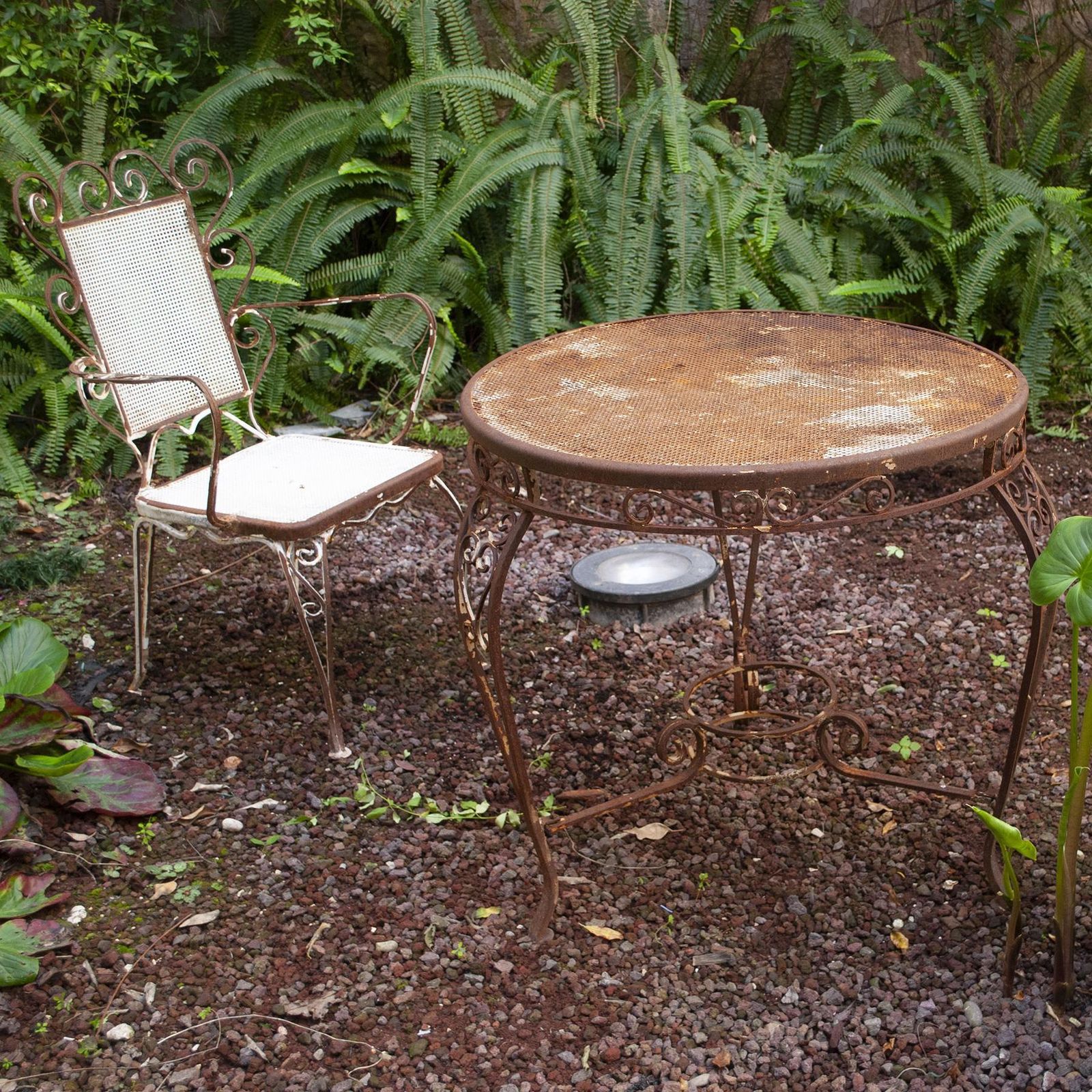 Wrought Iron Garden Side Table From The 1950s Casa E Giardino photo Garden Furniture