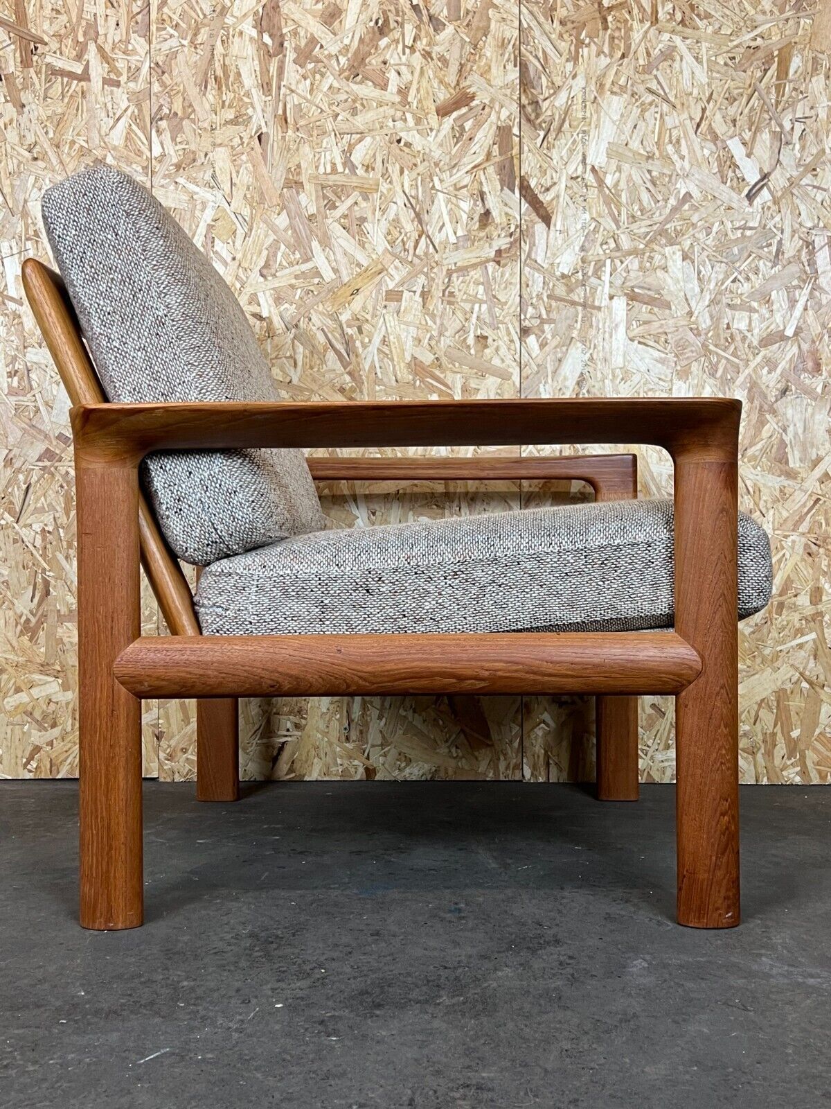 photo furniture 60s 70s Teak Easy Chair Sven Ellekaer For Komfort Design Denmark