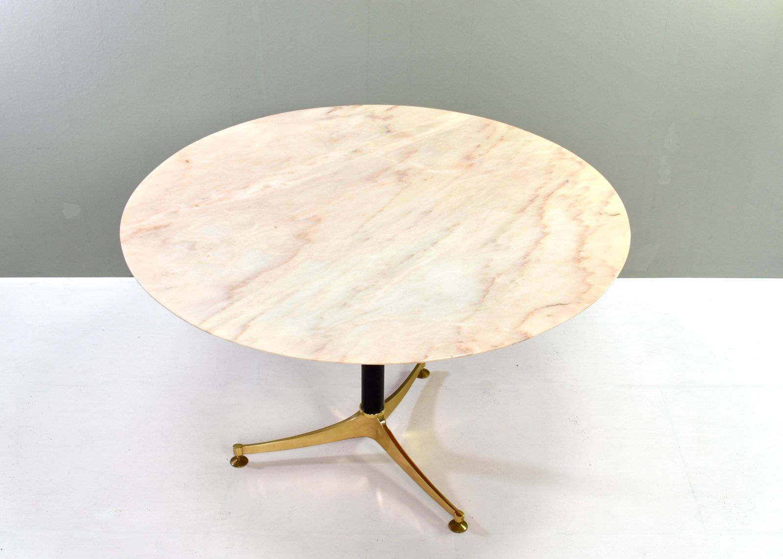 1970's Italian Dining Table In Rosé Marble And Brass   Italy, Circa 1970 photo buy