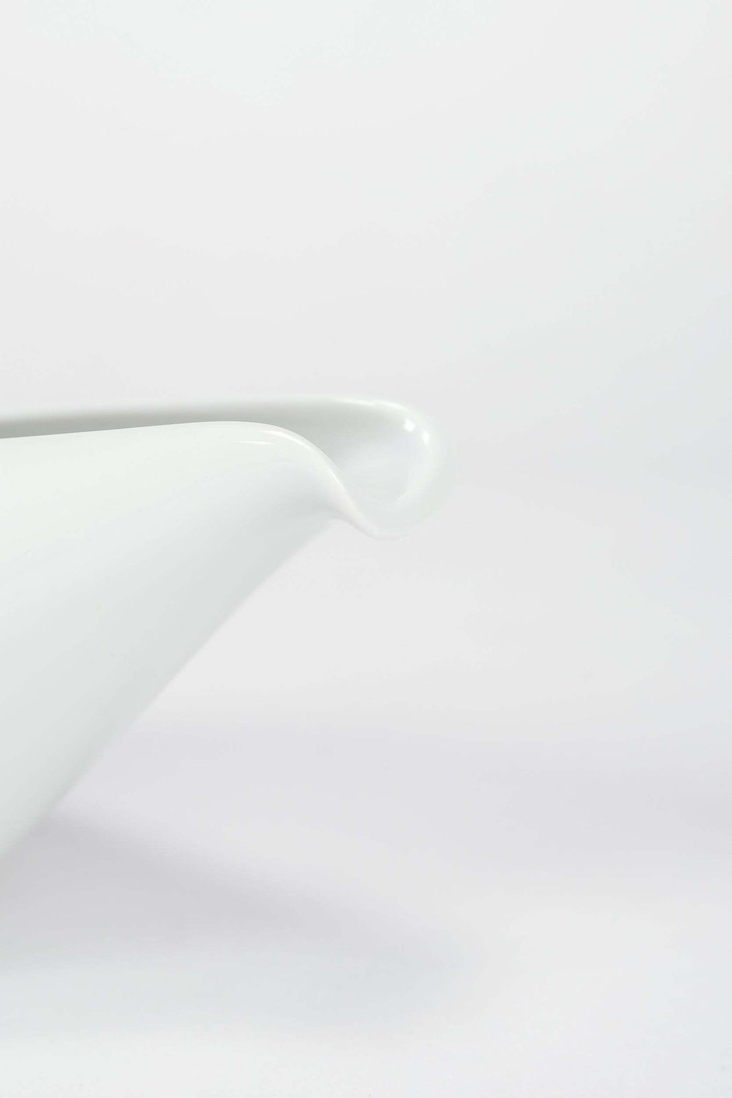 Luigi Colani, Rosenthal, Milk Jug 'Drop', 70s photo vinterior