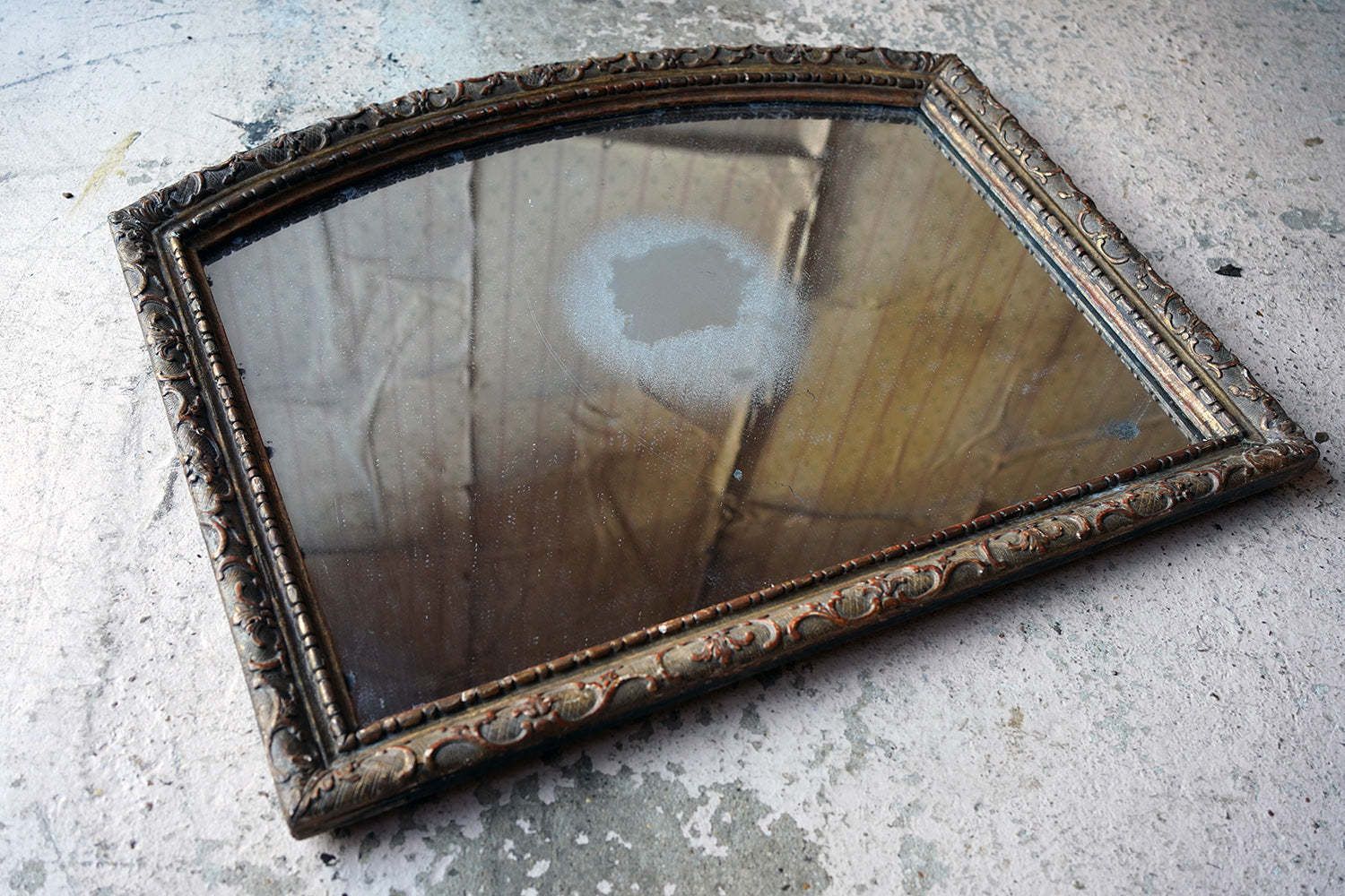 photo vintage An Early 19thc Italian Gilt Gesso Wall Mirror C.1830