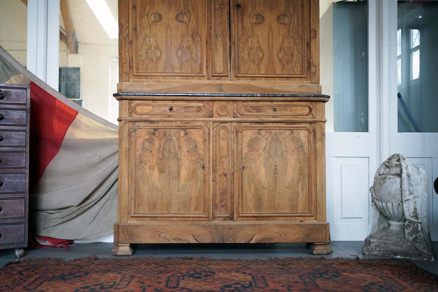 photo vinterior A Late 19thc French Walnut Buffet Deux Corps C.1890