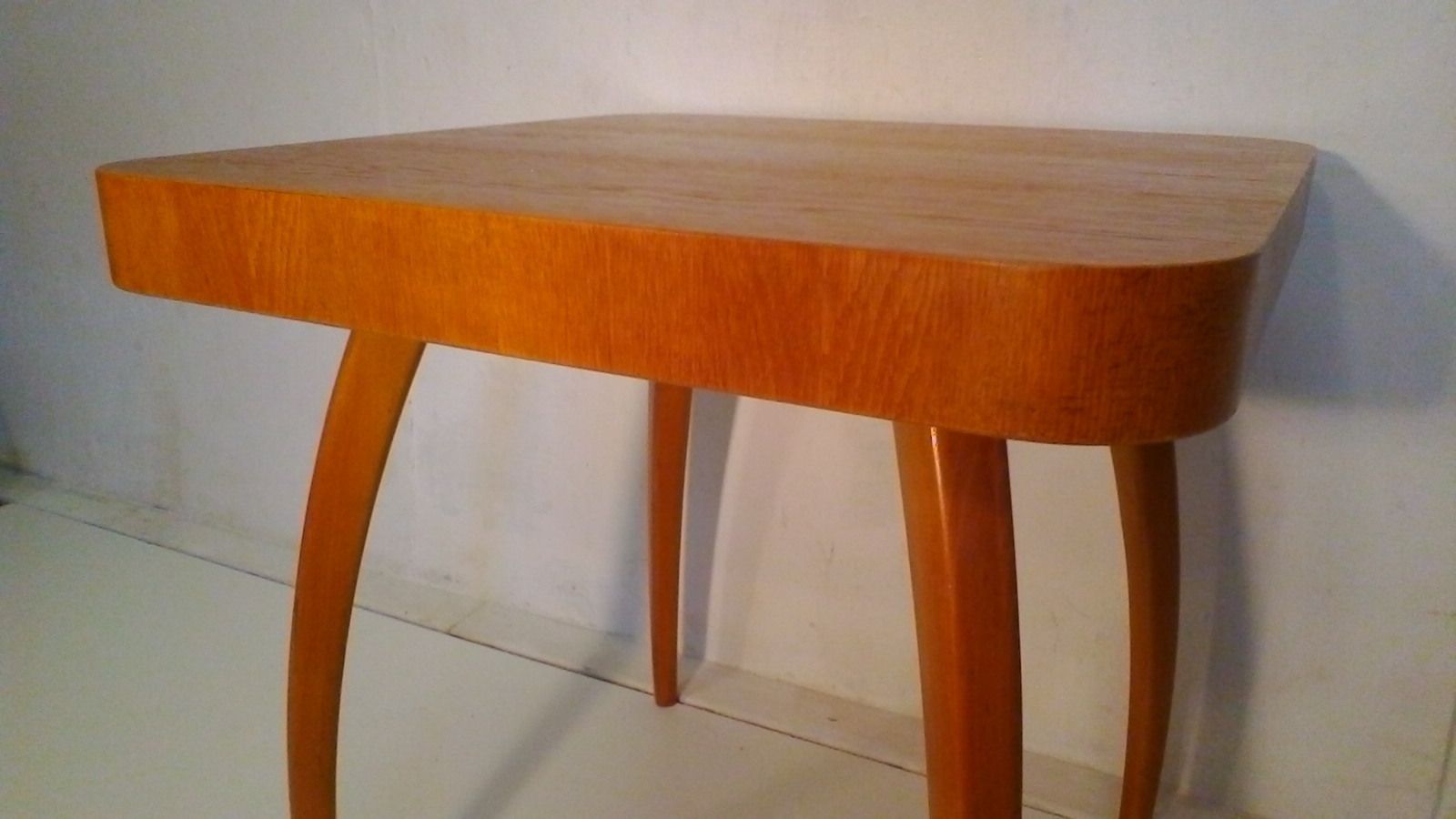 Set Of Two Armchair With Coffee Table By Jindřich Halabala, 1935´S photo vintage