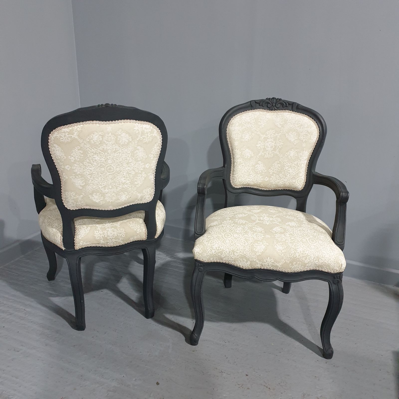 Pair French Painted Bergere Sidechairs photo vinterior
