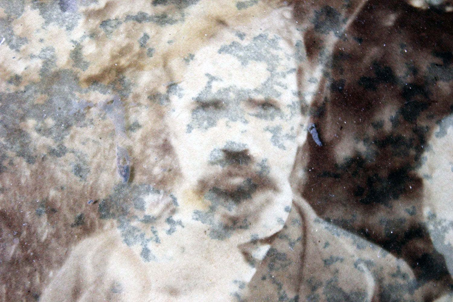 A Distressed Mid 19thc French Framed Daguerreotype Of A Family photo vinterior