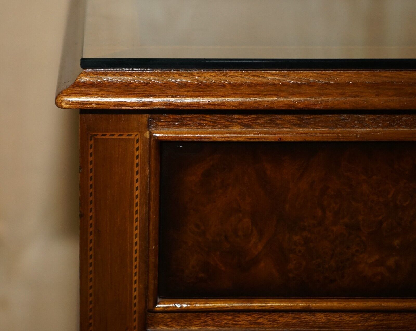 Pair Of Mid Century Modern Andrew Thompson Burr Walnut Side End Bedside Tables photo vinterior