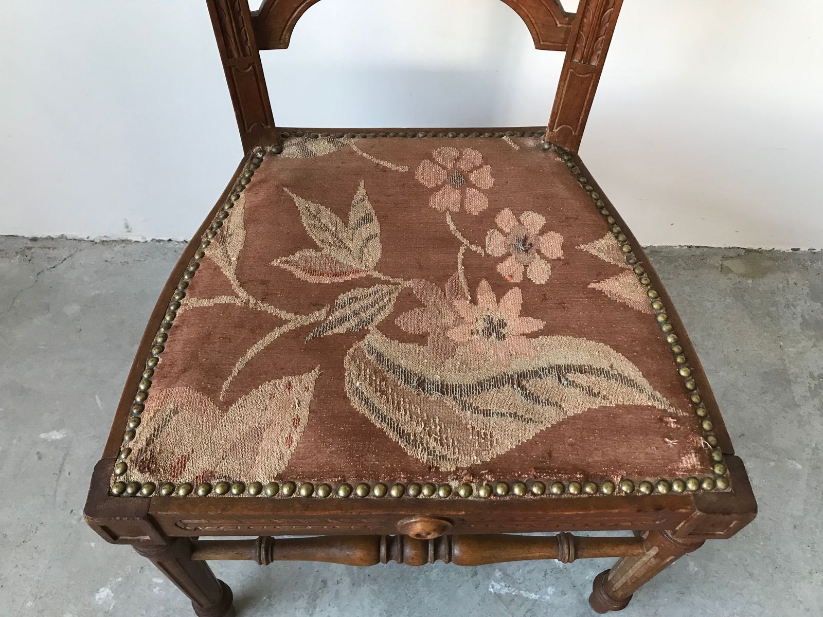 photo buy Nursing Chair In The Spirit Of Arts And Crafts, Early 20th Century.