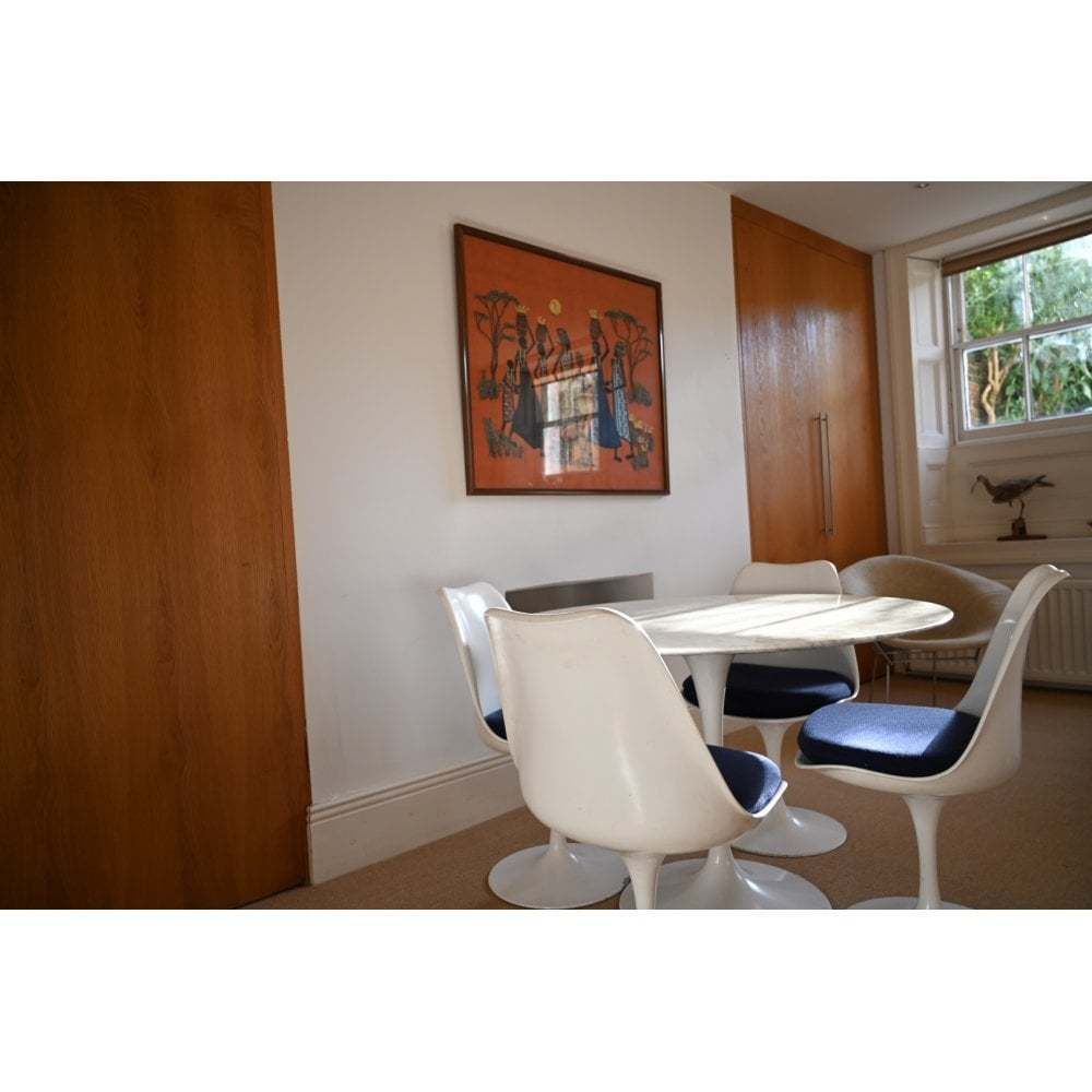 Today Saarinen Marble Table & Tulip Side Chairs photo furniture