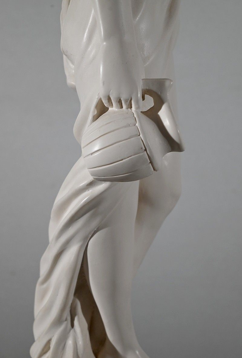 photo vintage Important Statue, "Young Woman With Jugs"   2nd Part 20th