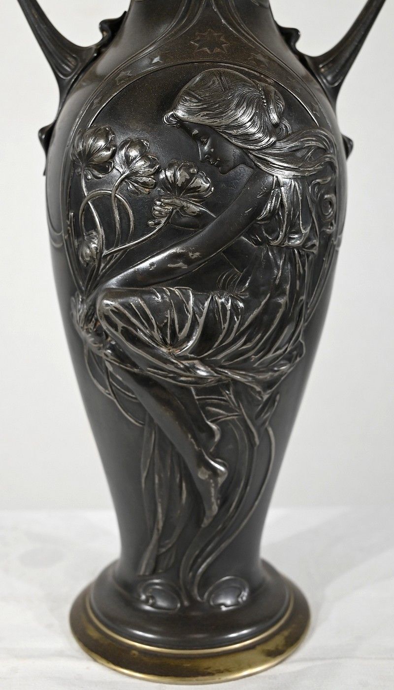 Important Pair Of Pewter Vases, Art Nouveau   1900 photo vinterior
