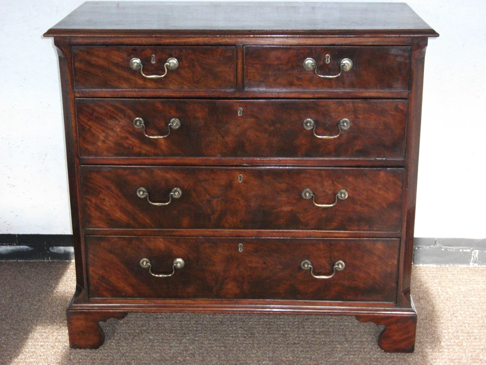 Georgian Chest Of Drawers, 1700s
