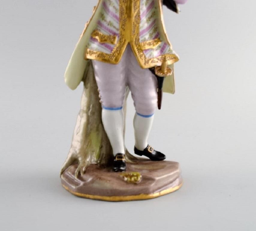 Antique Meissen Porcelain Figure, Noble Gentleman With Gold Watch photo vinterior