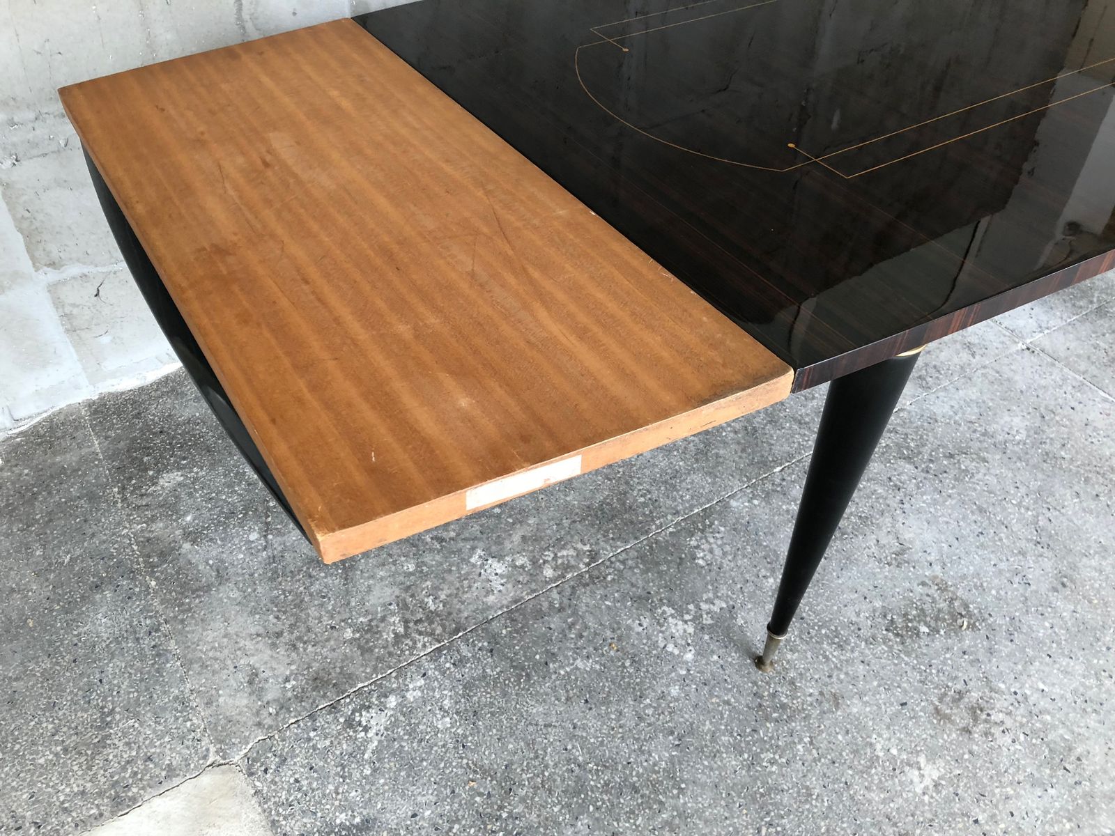 Furniture Elegant French Dining Exotic Macassar Ebony Art Deco Table, 1940s photo