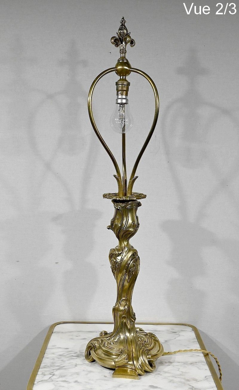 Lighting Art Nouveau Lamp In Gilt Bronze, 19th Century photo
