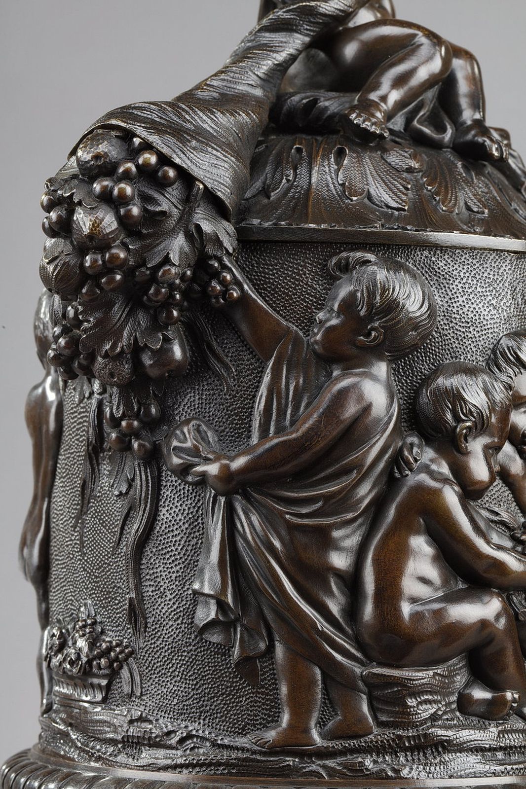 Bronze Vase With Harvesting Putti In The Gout Of Clodion, 19th Century photo buy