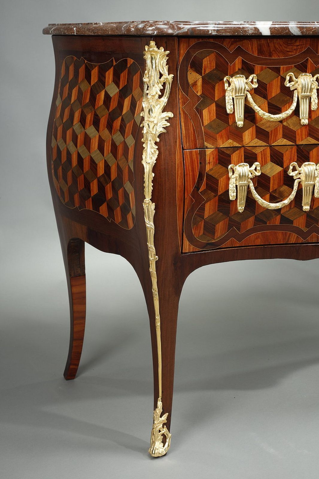 Chest Of Drawers In Rosewood Veneer With Oeben Marquetry, Louis XV Period photo buy